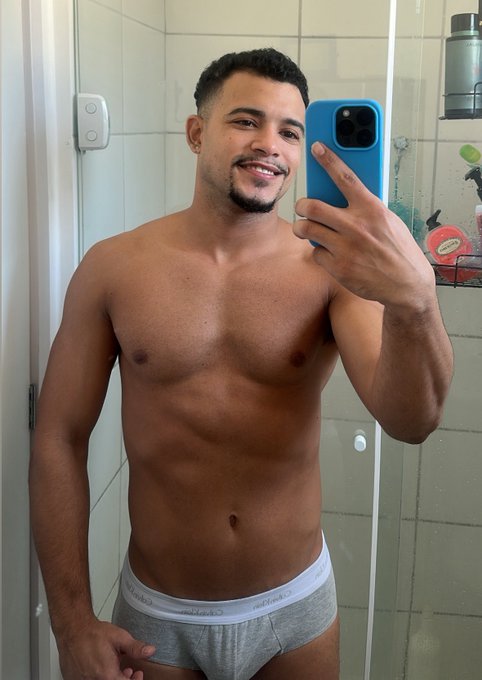 Watch Teuzinho 😼 Salvador 8 a 15/09's leaked NSFW photo on TwXstars