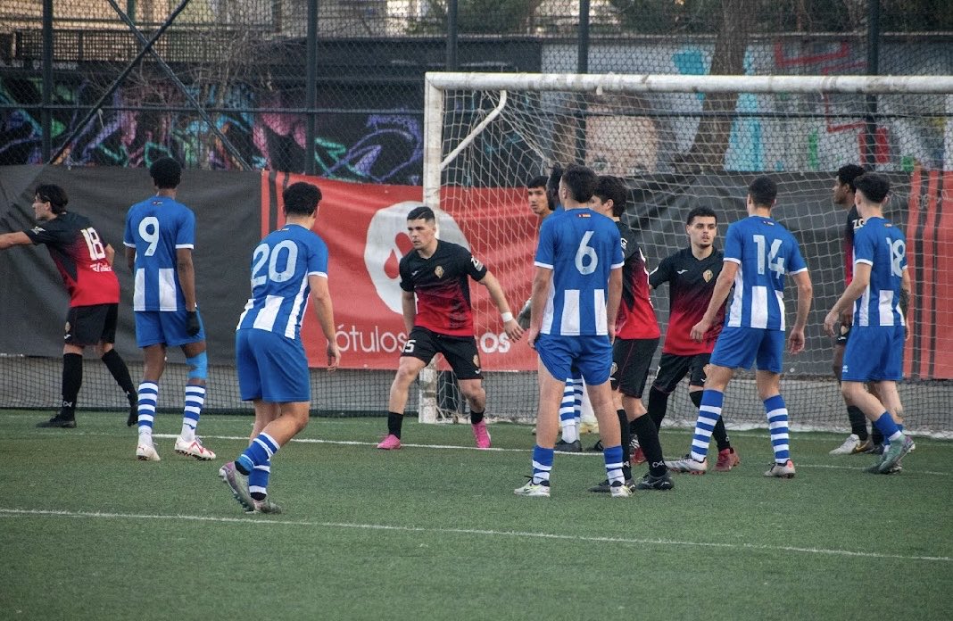 Alejandro (@caamachooo14) on Twitter photo 