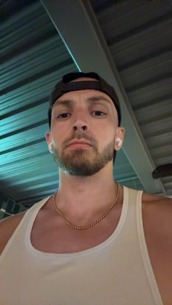 Summer SZN is live , wanna go wild no matter what. 
(neskaapro.com for all my homies who want to grind val and improve their shape)