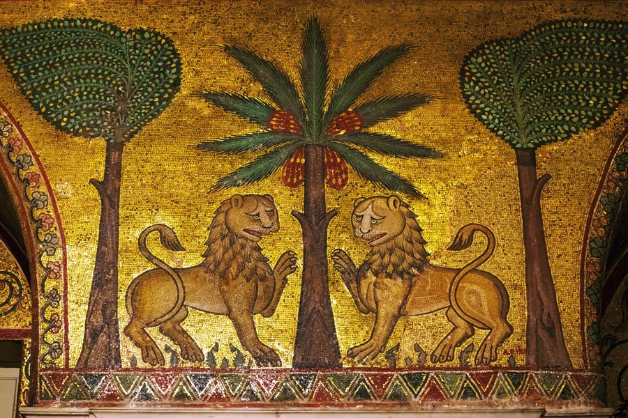 I gatti siciliani hanno memoria storica
•
•
•
#sicilia #gatti #cappellapalatinapalermo #palma #araldica #simmetria #arte