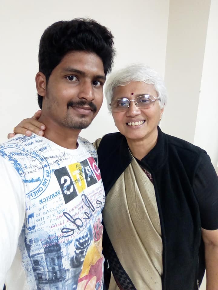 boyapati_t65233's tweet photo. 24-11-2017
At the Andhra Pradesh State Child Rights Protection Commission and
Damodaram Sanjivayya National Law University. ⚖️👶
Engaged in meaningful dialogue on strengthening child rights and legal protection frameworks.
#ChildRights #APCommission #DSNLU #YouthForJustice https://t.co/cwXKFFpR2t