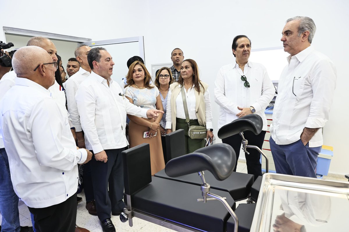 Dr. Mario Lama (@drmariolama) on Twitter photo El presidente de la República, <a href="/luisabinader/">Luis Abinader</a>, encabezó este domingo la entrega del remozado y ampliado Hospital Municipal Alicia de Legendre, en el municipio Villa Riva, intervención que mejora significativamente las condiciones de atención para más de 33 mil habitantes y forma El presidente de la República, <a href="/luisabinader/">Luis Abinader</a>, encabezó este domingo la entrega del remozado y ampliado Hospital Municipal Alicia de Legendre, en el municipio Villa Riva, intervención que mejora significativamente las condiciones de atención para más de 33 mil habitantes y forma