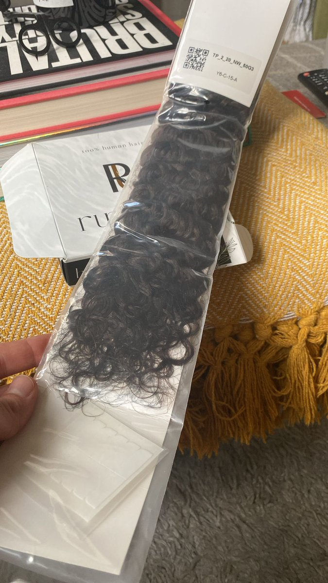 Confused and terrified that I ordered mouthwash and received 100% human hair in the post