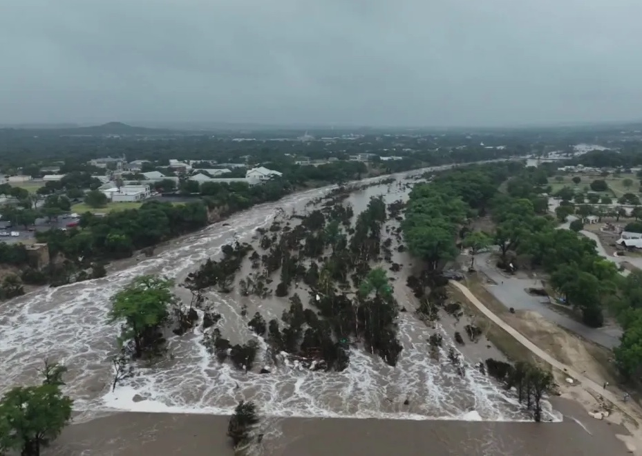 FermiAmerica's tweet image. Like the rest of America, we are devastated and heartbroken by the unimaginable tragedy that struck our neighbors in the Texas Hill Country. To the families and communities directly affected by the catastrophic loss, please know that all of Texas is standing with you, mourning…