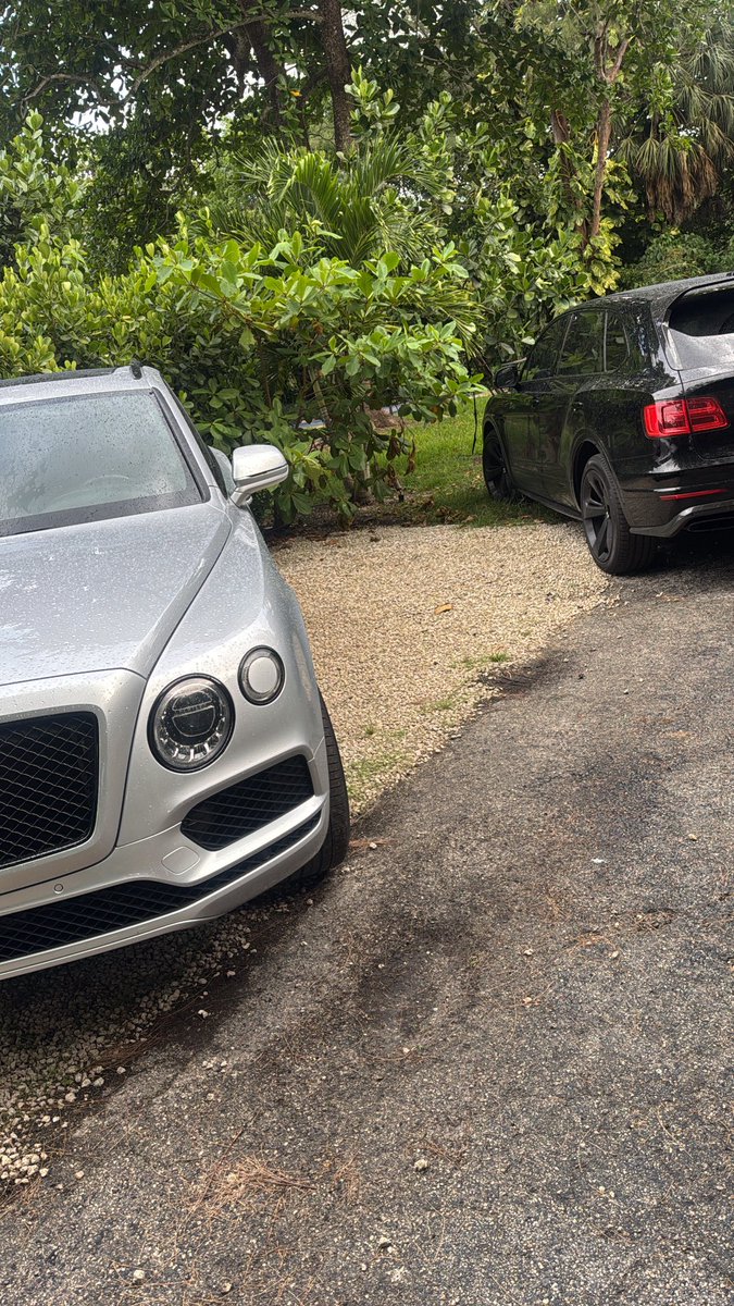 I be thinking like none of these bitches really like me 

I be feeling like u only want me cause I’m icy