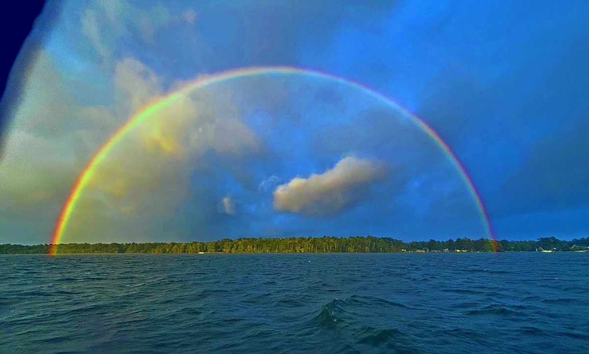WXwithLex's tweet image. PERFECT RAINBOW !! 🌈
Check out this beautiful picture taken in Moncks Corner today - thank you Hope Port for sharing!
Hope everyone had a happy, safe (and dry) 4th of July weekend!