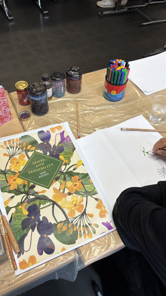 Yunus Emre Enstitüsü - London (@yeelondra) on Twitter photo Our paper marbling workshop at <a href="/BradfordLitFest/">Bradford Literature Festival</a> with <a href="/PenguinUKBooks/">Penguin Books UK</a> brought the beauty of book art to life. One endpaper at a time. ✨📖 Our paper marbling workshop at <a href="/BradfordLitFest/">Bradford Literature Festival</a> with <a href="/PenguinUKBooks/">Penguin Books UK</a> brought the beauty of book art to life. One endpaper at a time. ✨📖