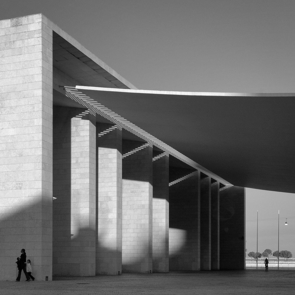 archinerds's tweet photo. Expo'98 Portuguese National Pavilion, Álvaro Siza Vieira, 1998, Lisbon, Portugal, photo Pedro Moura Pinheiro. #architecture #archinerds https://t.co/5XmFdoqrri