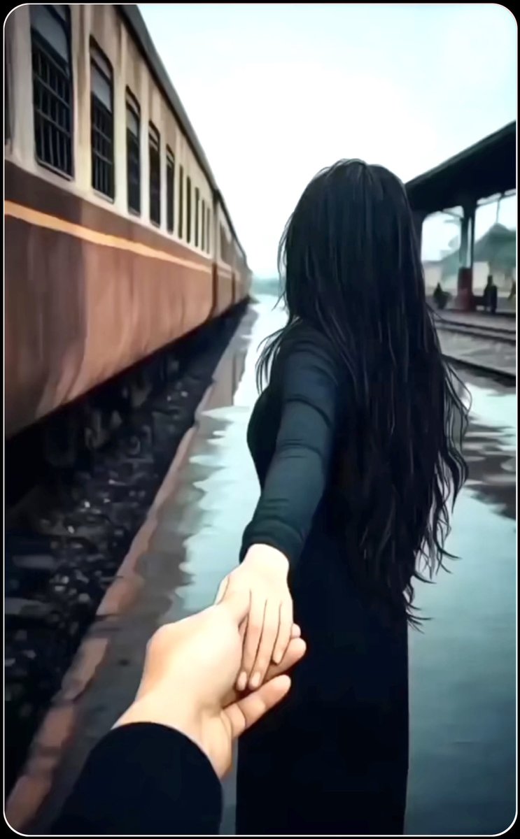 *~.🍃🌺

من غروره .. صار يملاني ذهول
واتبعه .. من غير ادراك و وعي

قلت .. عنّك يمكن غيابي يطول
قال خذ راحتك .. واخذته معي

  ...🕊️💕