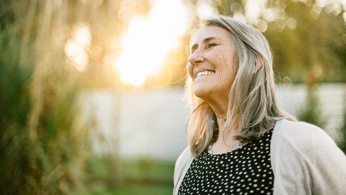 Want top tips to stay healthy and happy this summer? Subscribe to our patient newsletter for insight into our latest offers, upcoming online talks and newest treatments! Sign up for free with your email address to get advice straight to your inbox: ow.ly/aYqL50WhjAY