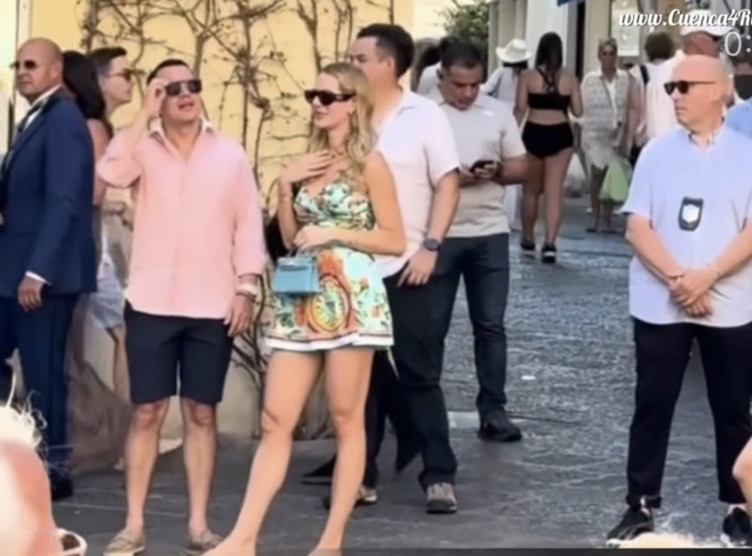 Esto no importa, sus majestades imperiales están de paseo por Europa 😒
#NosGobiernanDelincuentes