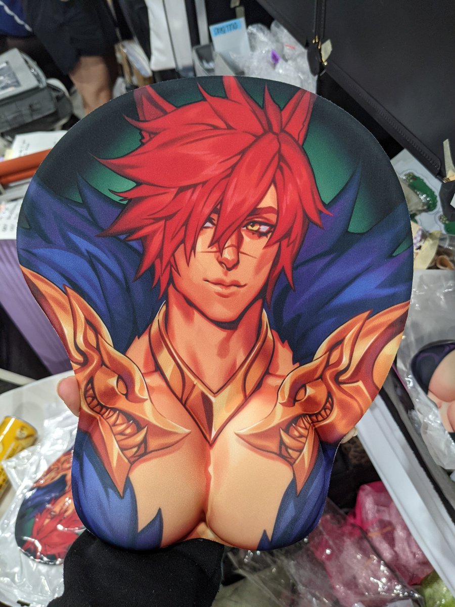 solthrys's tweet image. Also, I have 2 Sett and 5 Belial to rehome