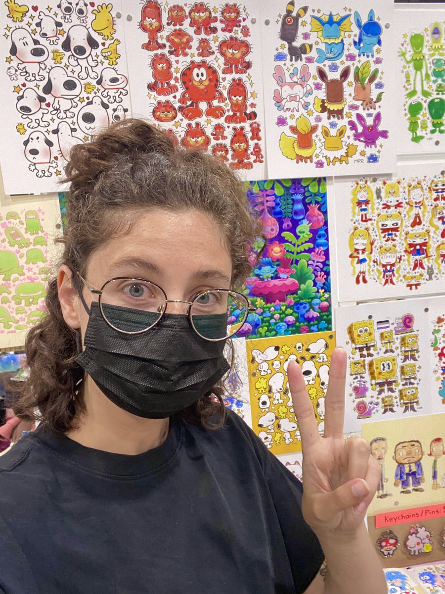 meganroseruiz's tweet image. Only a few hours left of Anime Expo!! Come to my table before it’s too late 😈