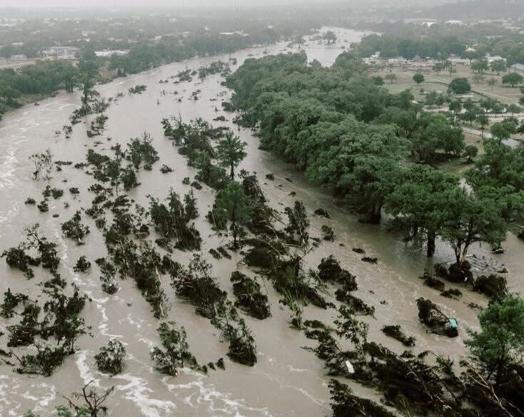 FullGrindTexas's tweet image. #PrayForTexas