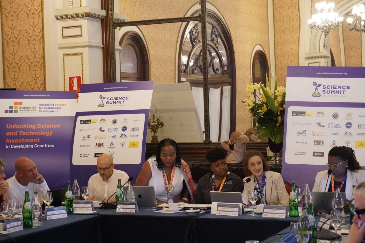 Science Summit 2025 (@scienceunga) on Twitter photo The "Science as a Driver for Development" event at UN #FfD4 Seville brought global & African science leaders together to align R&D with sustainable financing strategies.
#Science4Dev #AfricaSTI #SDGs #Science
<a href="/dstigovza/">DEPARTMENT OF SCIENCE,TECHNOLOGY & INNOVATION</a> <a href="/SACNASP/">SACNASP</a> <a href="/WaterResearchSA/">WRC</a> <a href="/NRF_News/">National Research Foundation of South Africa</a> <a href="/CSIC/">CSIC</a> <a href="/ScienceEurope/">Science Europe</a> The "Science as a Driver for Development" event at UN #FfD4 Seville brought global & African science leaders together to align R&D with sustainable financing strategies.
#Science4Dev #AfricaSTI #SDGs #Science
<a href="/dstigovza/">DEPARTMENT OF SCIENCE,TECHNOLOGY & INNOVATION</a> <a href="/SACNASP/">SACNASP</a> <a href="/WaterResearchSA/">WRC</a> <a href="/NRF_News/">National Research Foundation of South Africa</a> <a href="/CSIC/">CSIC</a> <a href="/ScienceEurope/">Science Europe</a>