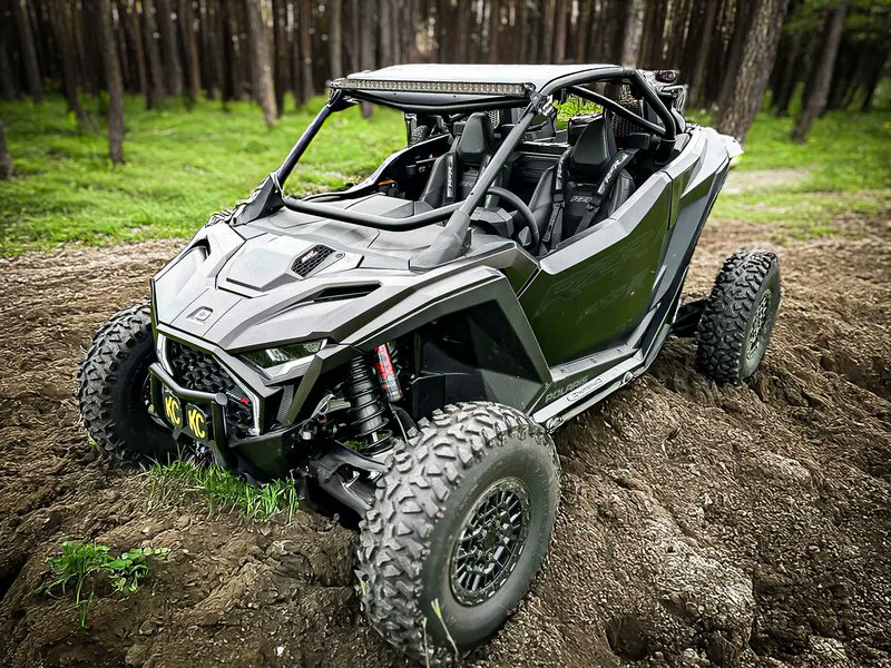 🚨🔥 ATTENTION TRAILBLAZERS &amp; THRILL-SEEKERS 🔥🚨

Ready to turn heads and tear up the trails like never before? Say hello to the Thumper Fab Polaris RZR PRO R Roll Cage.

#ThumperFab #RZRPROR #TrailBoss #BuiltToDominate