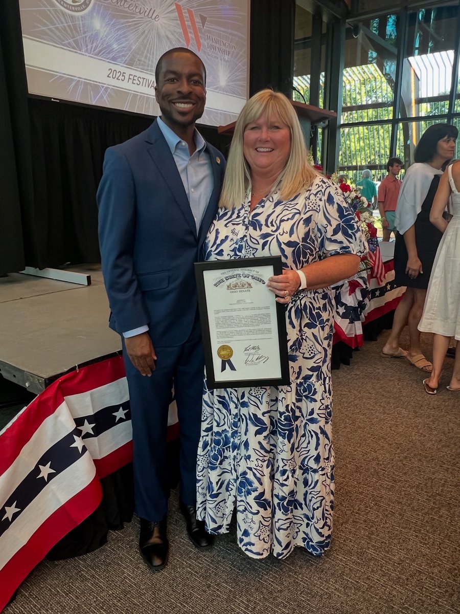 willisb_jr's tweet image. Congratulations to Mindy Cline on her retirement as Principal of Primary Village North in Centerville Schools! We also celebrate her honor as the 2025 Grand Marshal of the Americana Festival. Best wishes and congratulations once again!