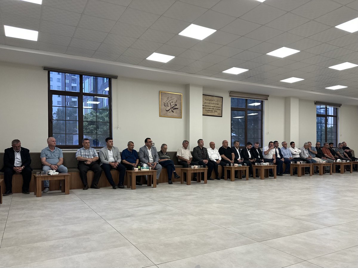 İlçe Başkanımız Sn. İsmail GÜLER, İl Başkan Yardımcılarımız, Yürütme ve Yönetim Kurulu Üyelerimiz ile birlikte;

Ana Kademe Yönetim Kurulu Üyemiz Nuri ASLAN’ın annesinin vefatından dolayı başsağlığında bulunduk. 

Mekanı Cennet, Makamı Âli Olsun İnşallah.