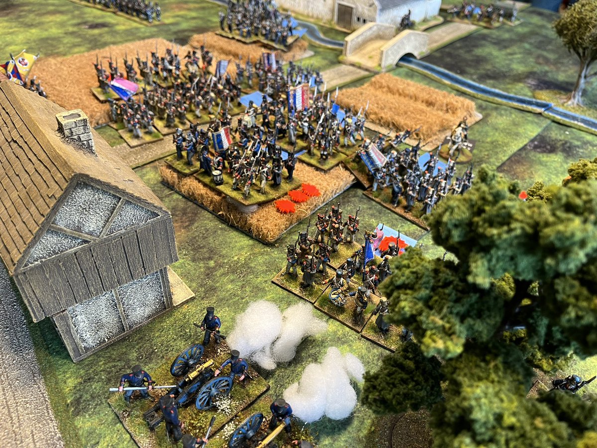 tomjmegan's tweet image. Day 1 - Quatre Bras.
Hard, brutal, relentless infantry fighting as the French tried to batter through the Allied lines, with reinforcements being hurled into the melee as they arrived.
Fantastic - small’ - warmup game as we reacquainted ourselves with the rules.
#Wargaming