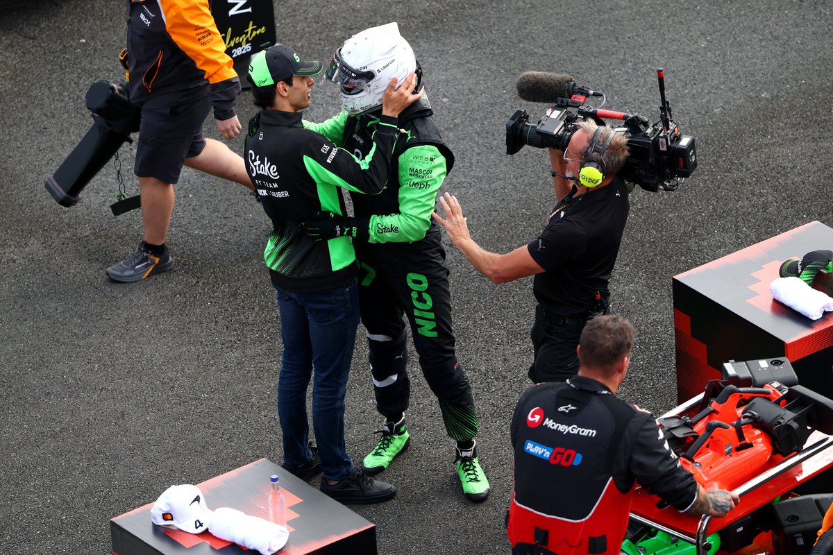 Teammates and friends 💚🥹

#BritishGP 🇬🇧