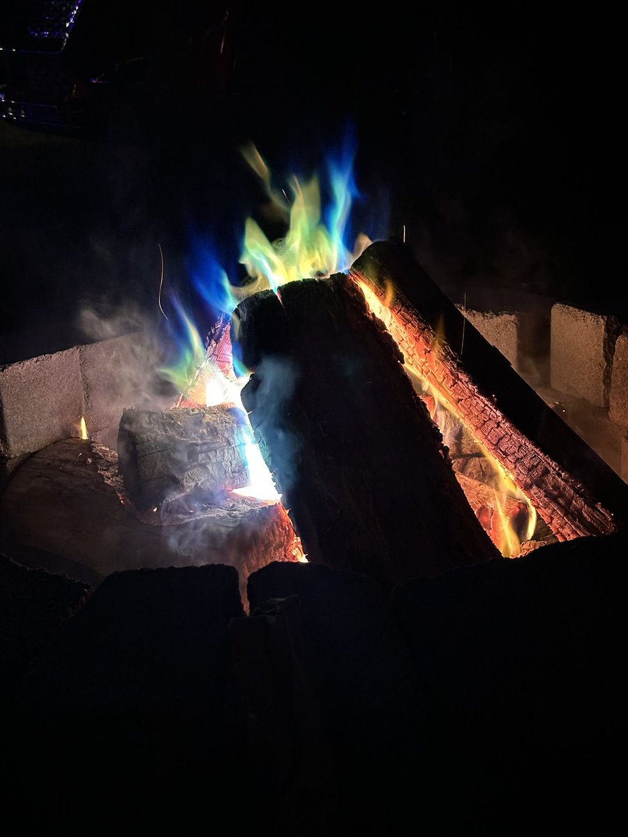 My 4th of July weekend clothing-optional camping trip was fully funded by #finsubs like you. I had a great weekend while you stayed home and thought about how I deserve a vacation much more than you. 

#findom #cashmaster #paypigs #gayfindom