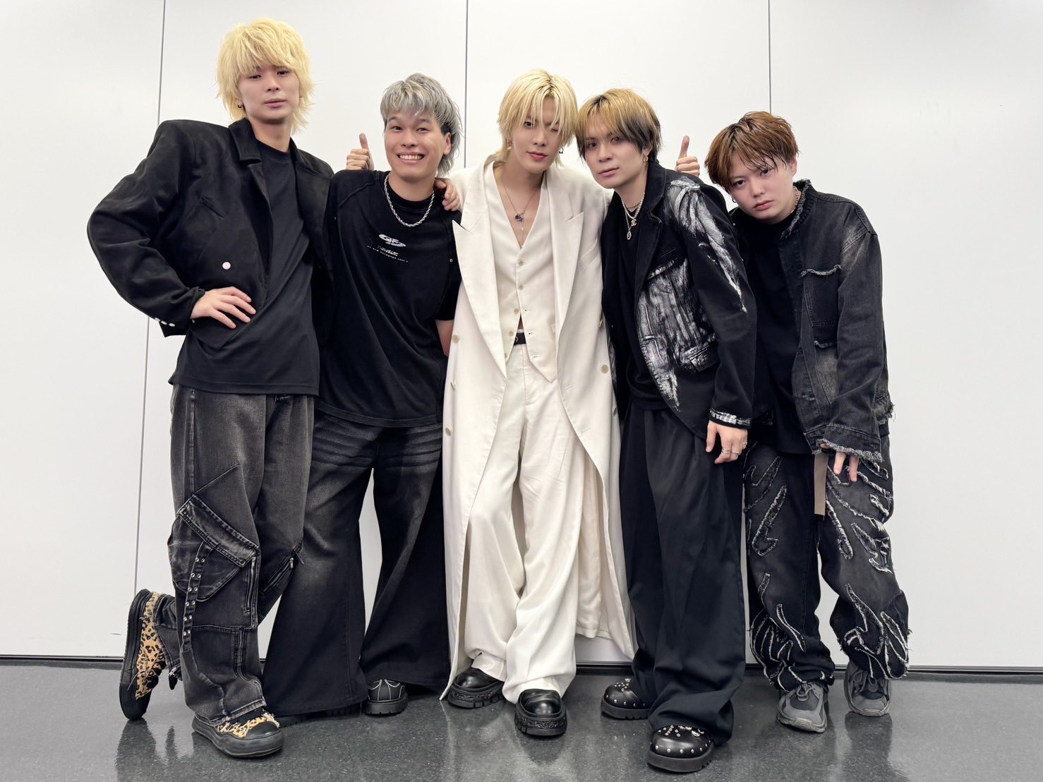 Yuta Talk Show 会場限定6000円特典3枚セット NEWS | NCT（エヌシーティー） Website