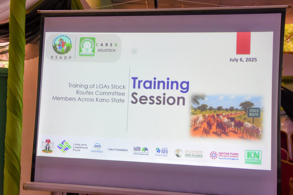 KanoPastoral's tweet image. In furtherance of its capacity building initiatives, KSADP, funded by #IsDB & #LLF, trains local government stock routes committees on the effective management of the stock routes, towards ensuring a more peaceful coexistence between farmers and herders in Kano.