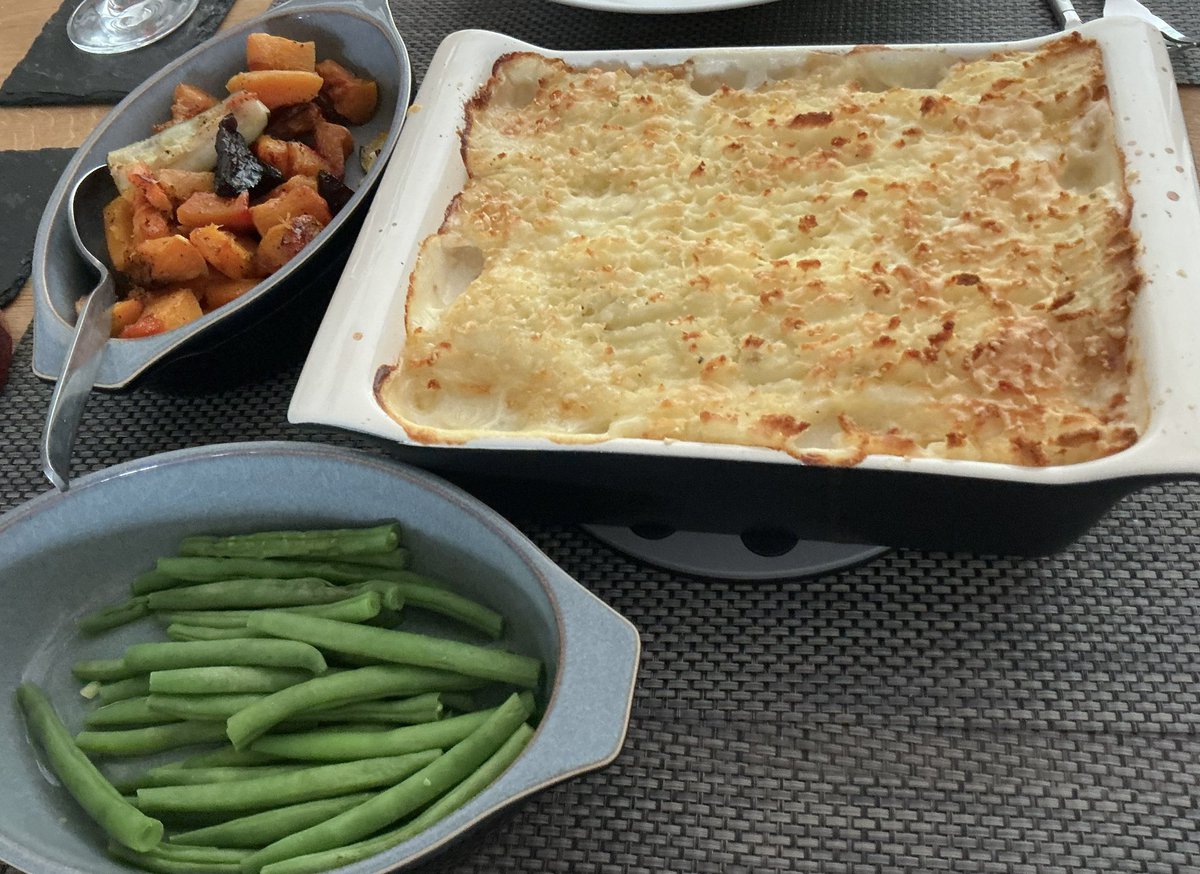 Lorraine Schofield πββοΈ (@exht_nowphase3) on Twitter photo Mixed fish pie & roasted veg <a href="/pdLouiseP/">Louise Pennington FCCT (She/Her)</a> <a href="/ottleyoconnor/">Patrick Ottley-O'Connor</a> <a href="/joblijob16/">@nkono</a> <a href="/crazyitalian7/">Tony</a> <a href="/KyrstieStubbs/">TheTattooedHeadteacher Deputy CEO π³οΈβπβπΎshe/her</a> <a href="/ms_williams100/">Lucy Williams FRSA MCCT</a> <a href="/anneg45738105/">anne g</a> <a href="/Artology/">Hππ³οΈβπ</a> <a href="/pdLouiseP/">Louise Pennington FCCT (She/Her)</a> <a href="/9teaNinePercent/">Nazia</a> <a href="/cfclina79/">π»πππ π· πΈπͺ π‘ π²π΅π²</a> <a href="/LeeBraganza/">Lee Braganza</a> <a href="/SatwantBee/">βοΈ Satwant πͺ― Bee π</a> Mixed fish pie & roasted veg <a href="/pdLouiseP/">Louise Pennington FCCT (She/Her)</a> <a href="/ottleyoconnor/">Patrick Ottley-O'Connor</a> <a href="/joblijob16/">@nkono</a> <a href="/crazyitalian7/">Tony</a> <a href="/KyrstieStubbs/">TheTattooedHeadteacher Deputy CEO π³οΈβπβπΎshe/her</a> <a href="/ms_williams100/">Lucy Williams FRSA MCCT</a> <a href="/anneg45738105/">anne g</a> <a href="/Artology/">Hππ³οΈβπ</a> <a href="/pdLouiseP/">Louise Pennington FCCT (She/Her)</a> <a href="/9teaNinePercent/">Nazia</a> <a href="/cfclina79/">π»πππ π· πΈπͺ π‘ π²π΅π²</a> <a href="/LeeBraganza/">Lee Braganza</a> <a href="/SatwantBee/">βοΈ Satwant πͺ― Bee π</a>