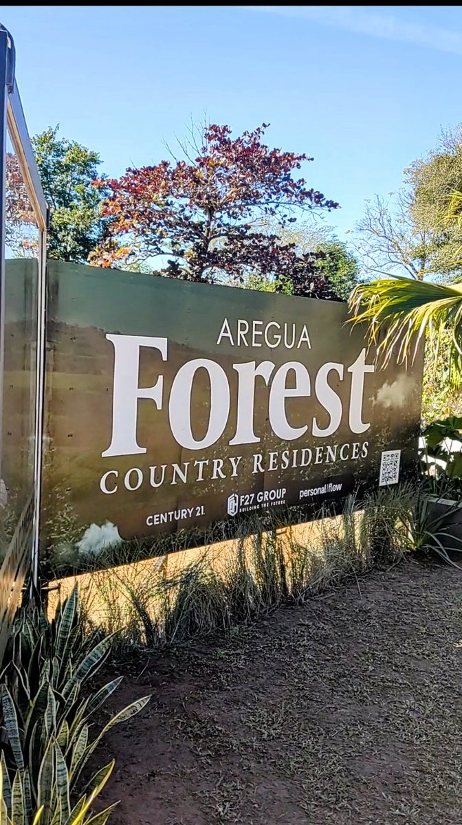 alexcanciani's tweet photo. Visiting a few cool real estate projects in Areguá and Asunción, Paraguay https://t.co/f0c0Nsu4Wv