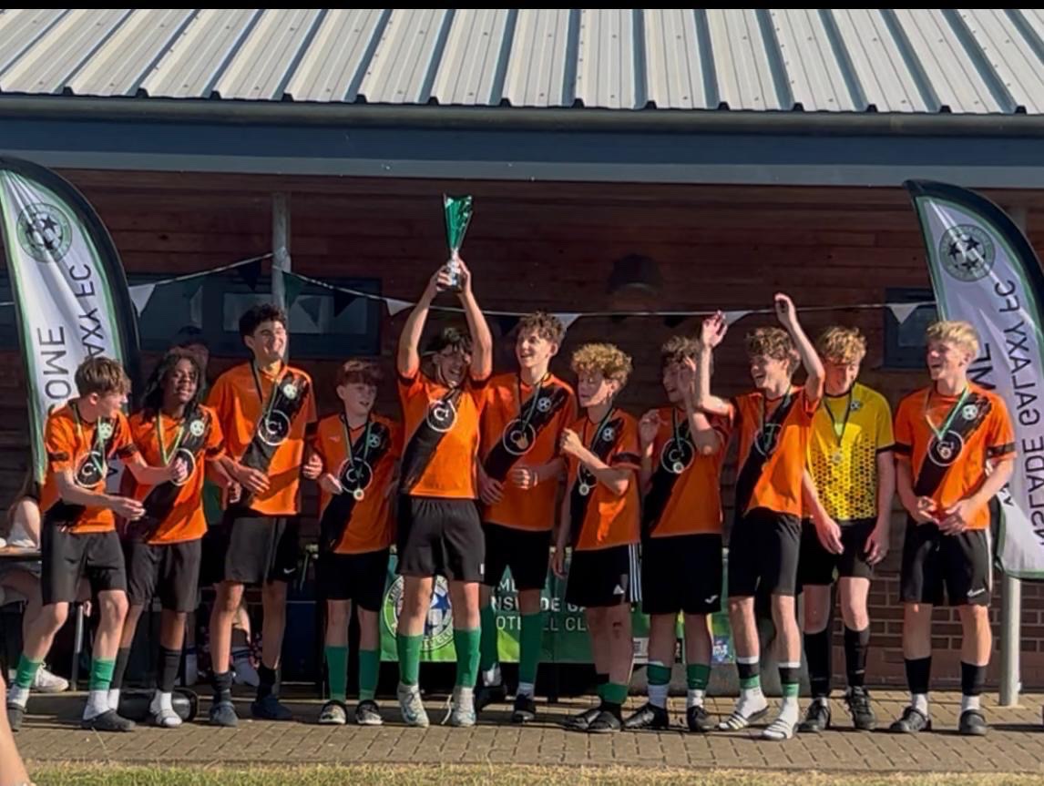 Linslade Galaxy U-15 Spartak tweet media