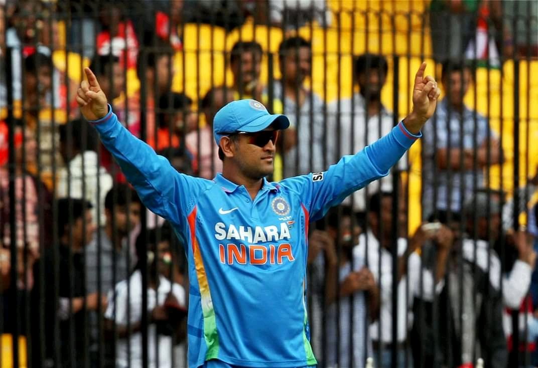 StanMSD's tweet photo. Happy Birthday to Destiny's Own Child @msdhoni 💛

#HappyBirthdayDhoni https://t.co/c3E1CPlFo8