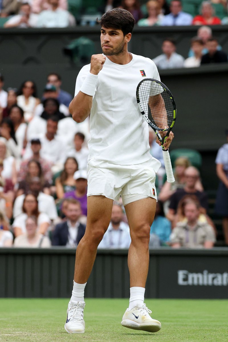 Carlos Alcaraz 2. seti 6-3 ile alarak setleri eşitledi! #Wimbledon