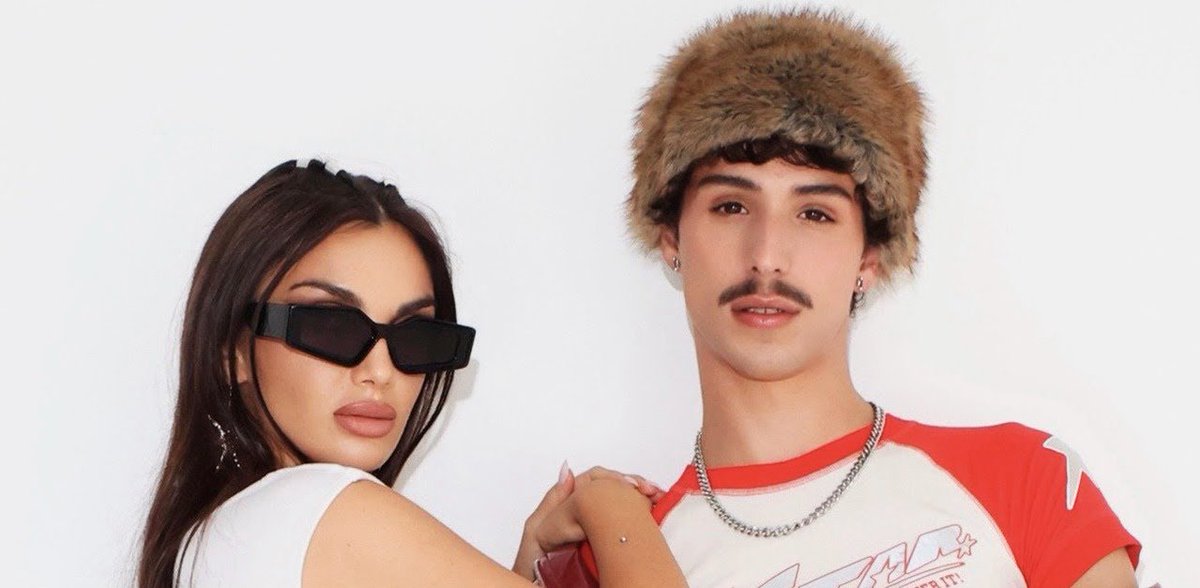 🔝|| “CASTIGO” de MAYO y Elettra Lamborghini en iTunes:

🇪🇸 #4 (All Genres)
🇪🇸 #3 (Latin Music)
🇨🇱 #1 (All Genres)
🇨🇱 #1 (Latin Music)
🇧🇪 #10 (Latin Music)
🇮🇹 #13 (Latin Music)
🇨🇭#40 (Latin Music)
🇬🇧 #72 (Latin Music)