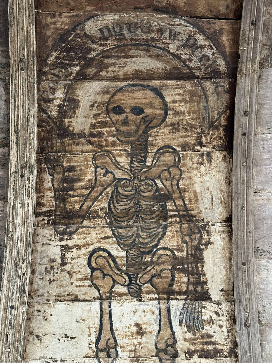 fraglast's tweet photo. How rood! 
St Eilian’s Church, Llaneilan, Ynys Mon. 
No #DoorInMidAir here @TheHistoryMouse https://t.co/mYhSkrPGOe