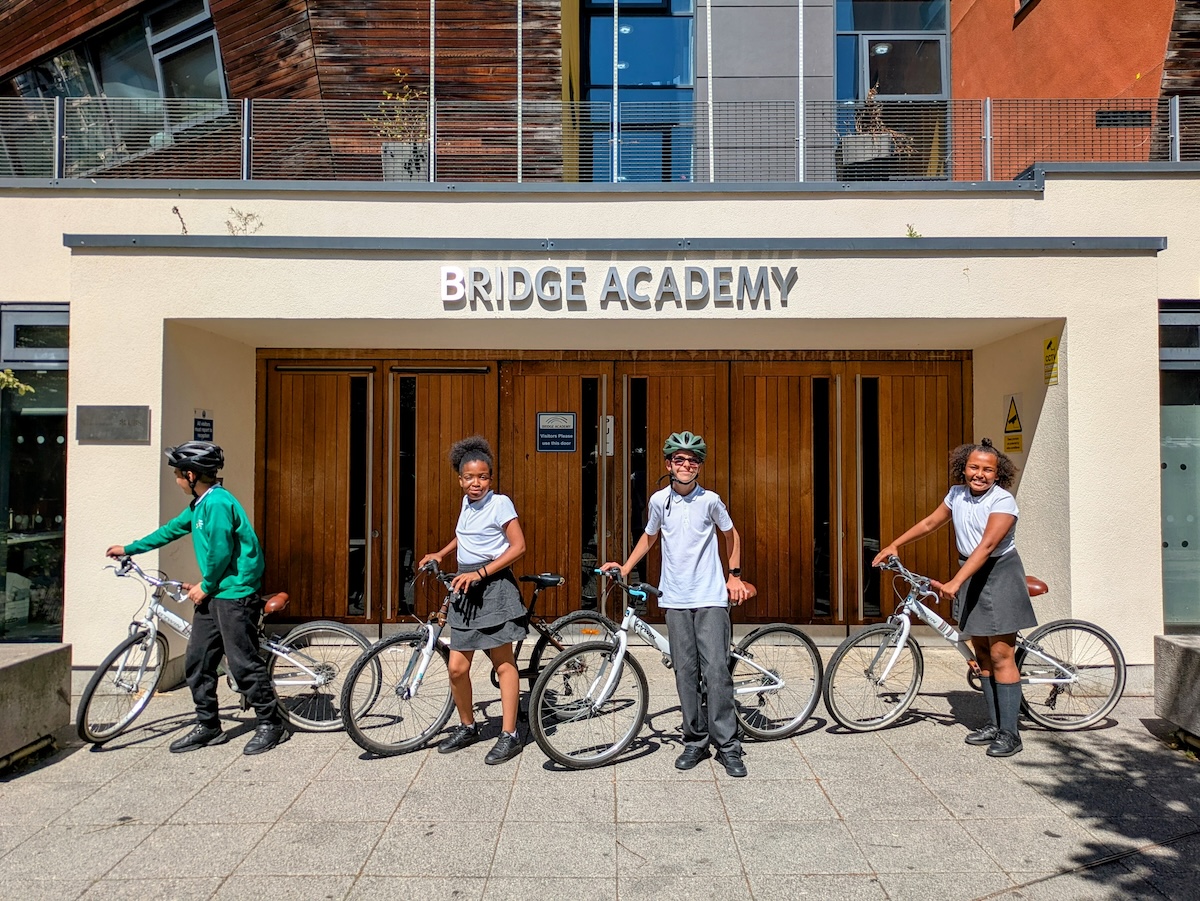 Year 6 have been learning all about #cycle networks and how to plan #safe, enjoyable routes — putting it into practice by #cycling to their future secondary schools. A great way to build #confidence and #independence! 🚵‍♀️🚴🌤️ #SecondarySchool #TravelToSchool #Healthy