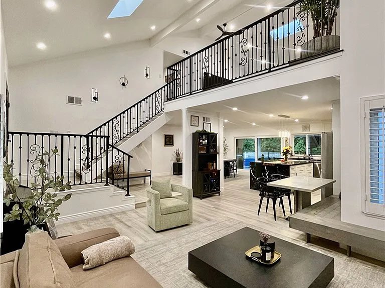 STEPHEN JOHNSON III tweet media