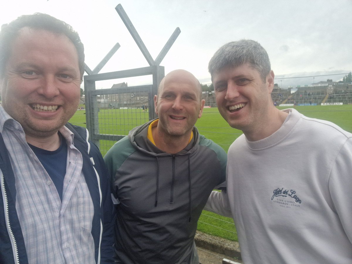 MrPaddyMeade's tweet image. FT: #Meath 2-17 (23) – #Tipperary 1-6 (9)
Great day in Navan cheering on the Meath Ladies! Brilliant to see queues at the gates &amp;amp; a packed stand.
Bring on #navanKerry in the All-Ireland semi-final! 💪🟢🟡
#anMhíAbú
@LeinsterLGFA @TippLadiesFB @wearemeath