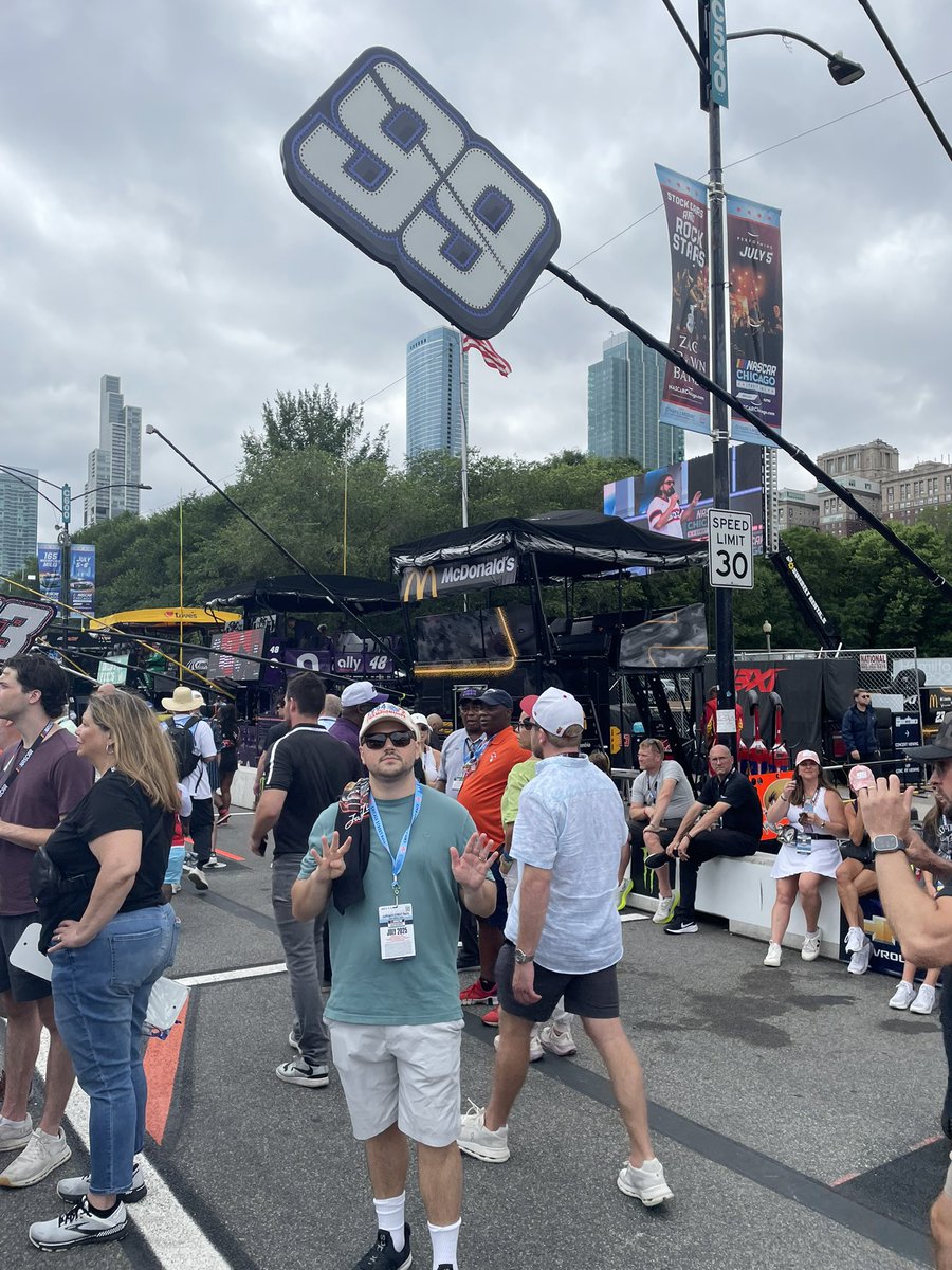 99 

-pug

<a href="/NASCARChicago/">NASCAR Chicago Street Race</a>