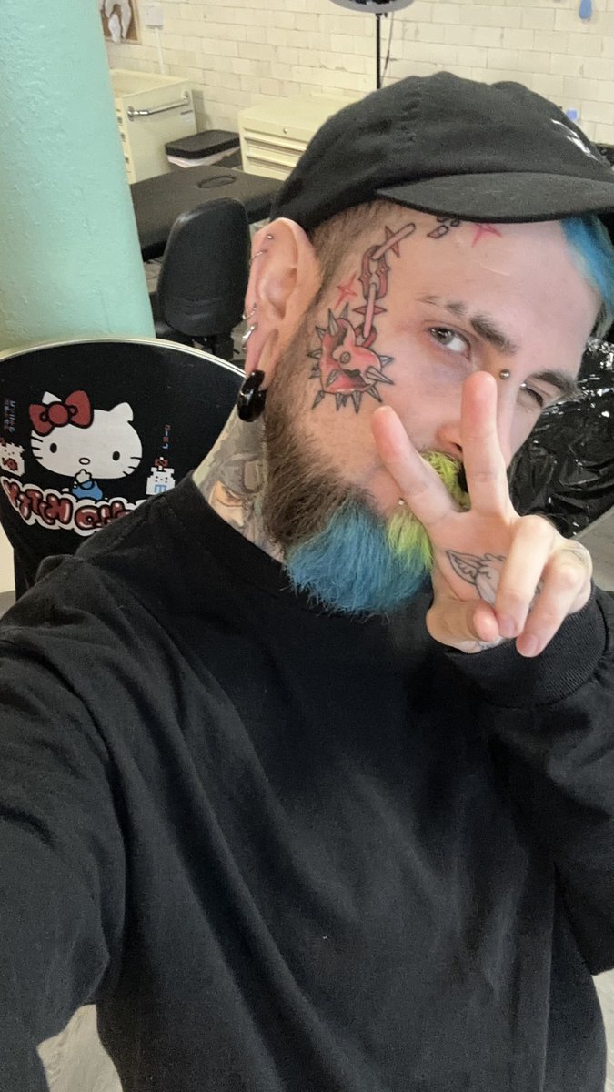 Your favourite Sanrio Thug ⛓️‍💥⛓️⛓️‍💥