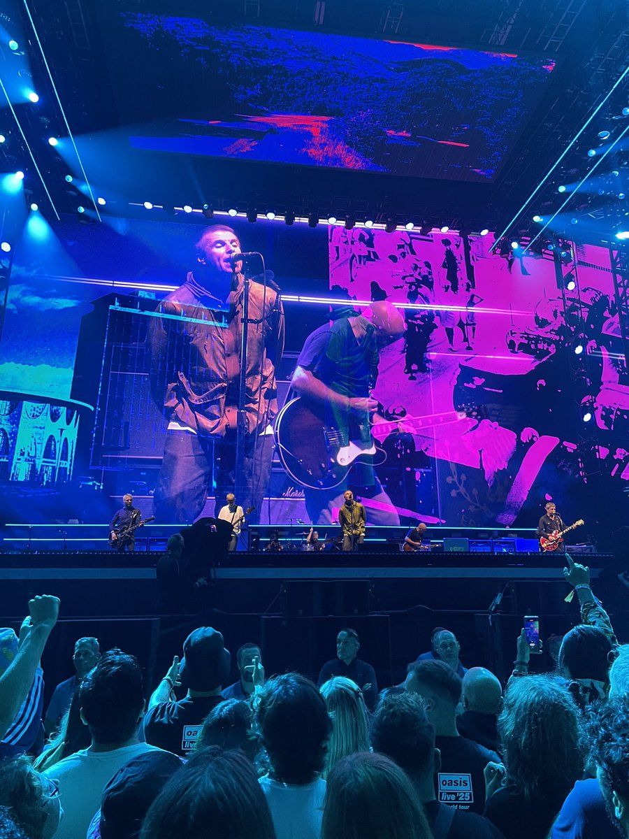 oliburrows16's tweet image. Best night of my life that