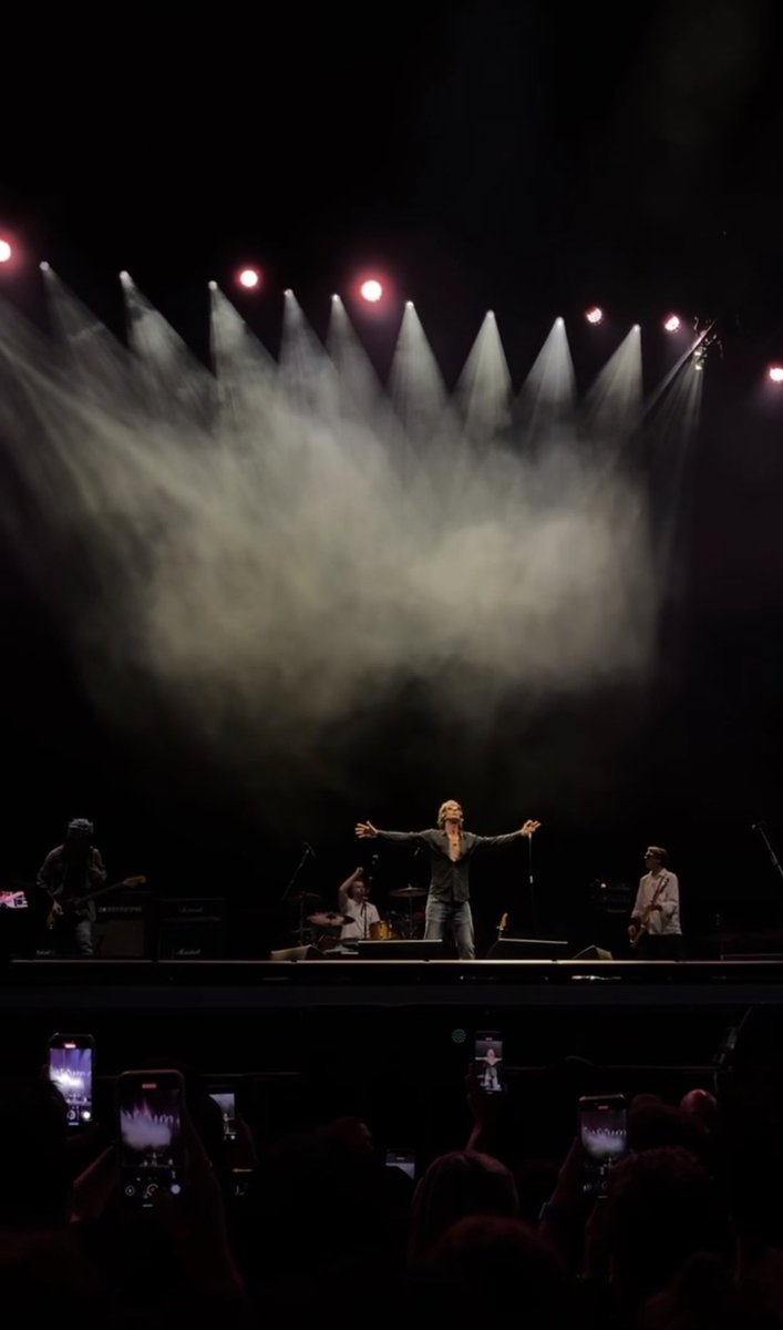 oliburrows16's tweet image. Best night of my life that