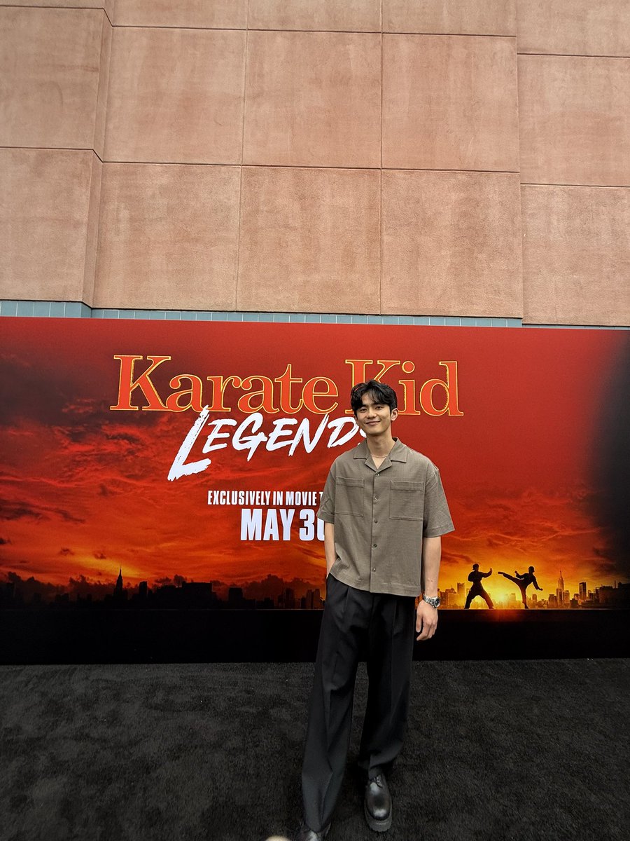 jedcaluag's tweet image. I grew a new page to 100K+ followers this year in a random niche
i posted 1-2x taekwondo videos a week, and after a few months, it got me doing an ad for karate kid & walking the red carpet
as a (primarily) long-form creator on youtube, I held off on this idea of making…