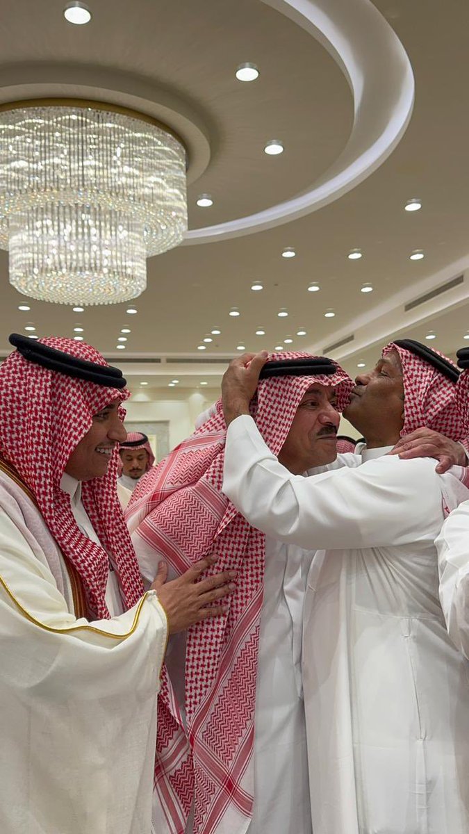 مكانك فوق الرأس يابويعقوب .. <a href="/YousifAlthunian/">يوسف الثنيان</a>