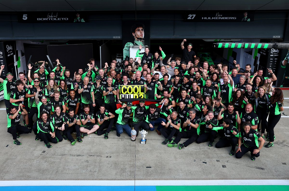 THIS TEAM 💚

Proud of every single person who made this podium possible 👏

#BritishGP 🇬🇧