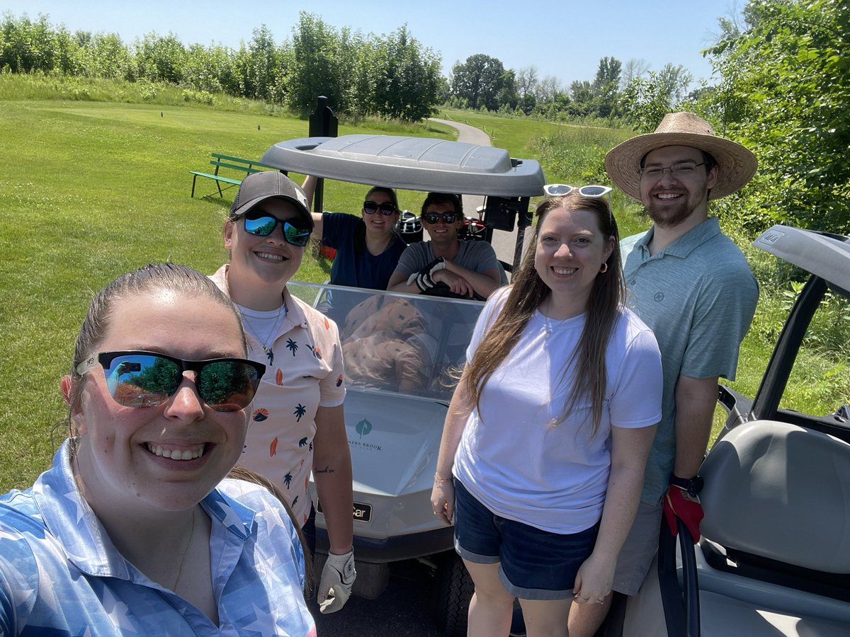 Emily Hannah tweet media