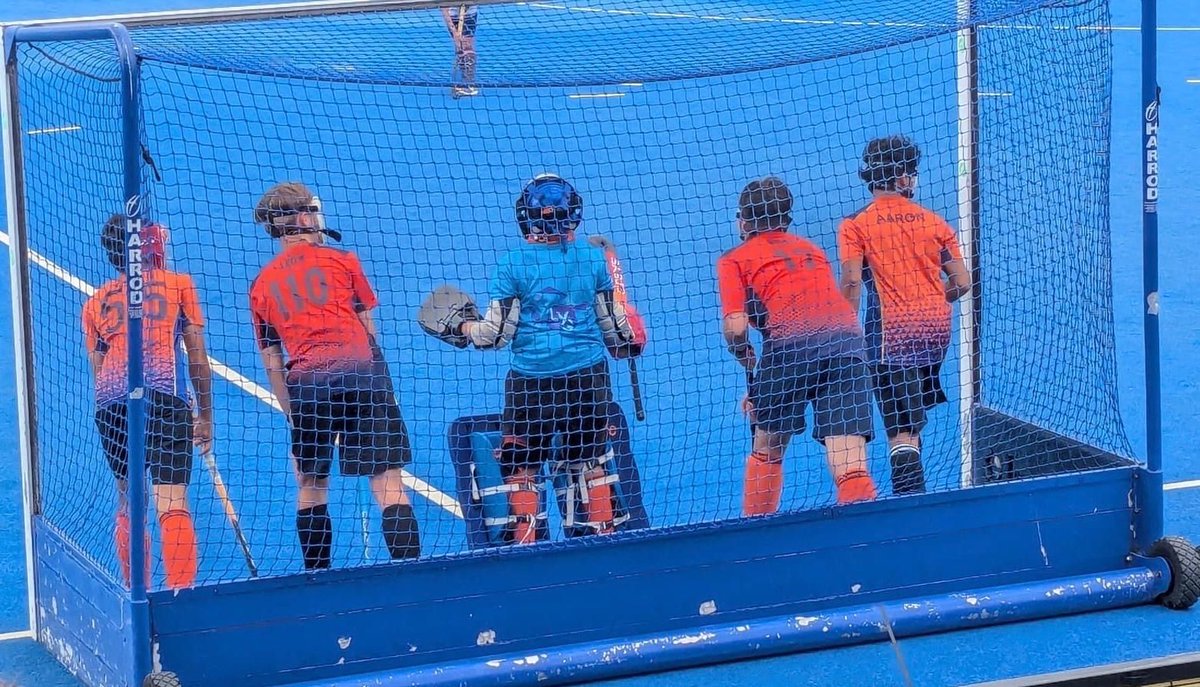 fantastic day out at Lee Valley for the London Youth Games 🤗 The boys played well, led by coaches Gary and Dhiren - getting through to the trophy cup rounds! 🤩 The boys gave 100% effort over 8 matches 💪🏻