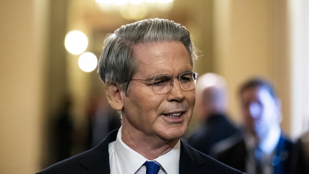 Droits de douane : faute d'accord, les surtaxes américaines s'appliqueront à partir du 1er août f24.my/BIPb.x