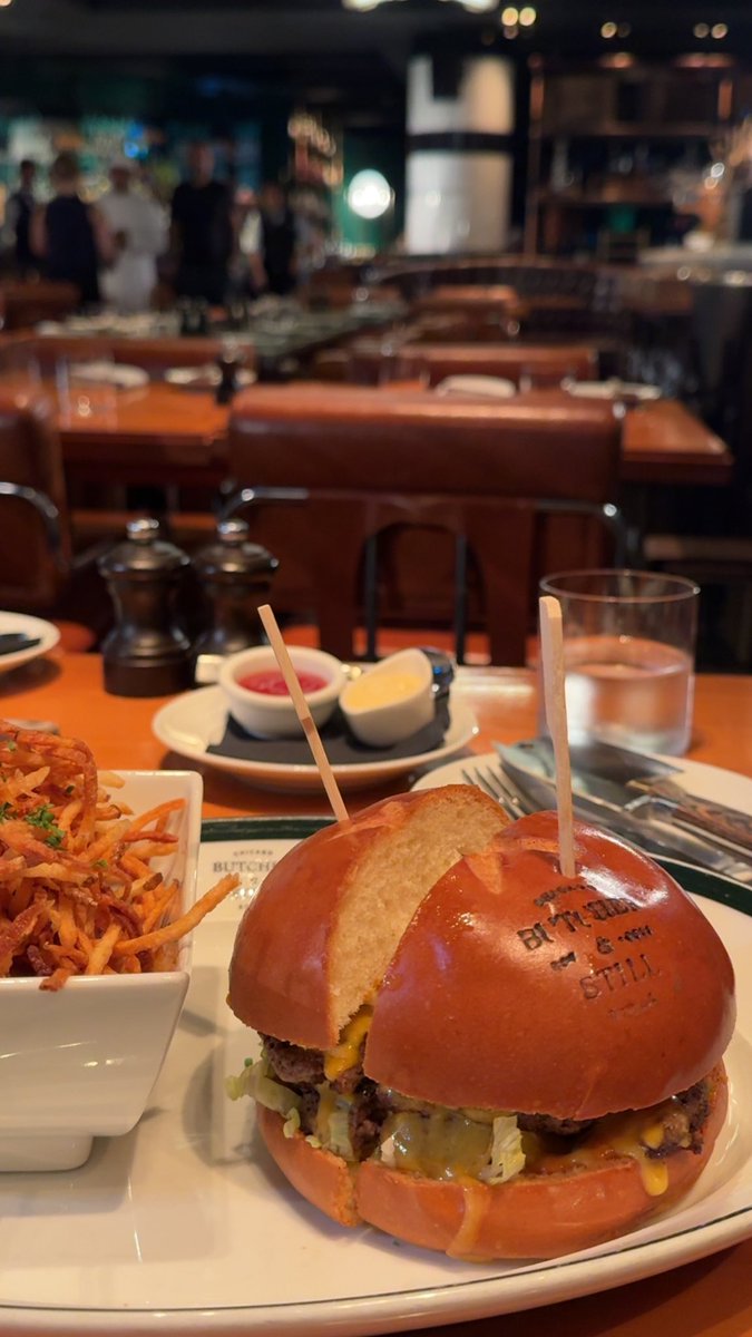 KE 🇦🇪 (@khalelbe) on Twitter photo 