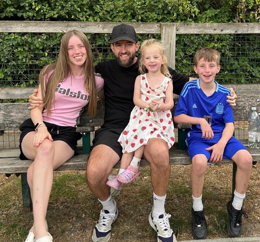 Meant to go work today 😬
Had a better day with this lot 🙏🏻
Proud dad ❤️

#sunday #kids #lucky