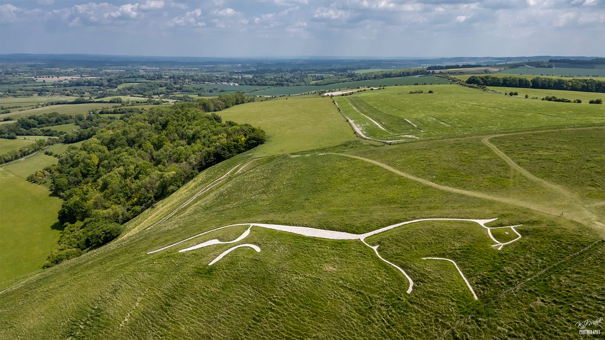 Uffington White horse #dronephotography #dji
<a href="/DJIGlobal/">DJI</a>
#photography